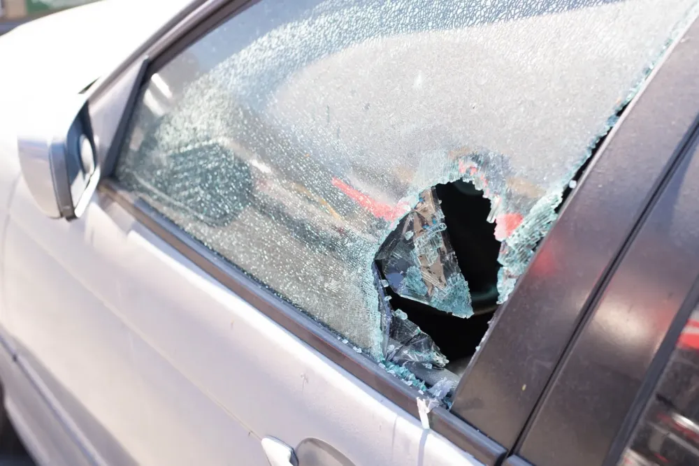 réparation et remplacement de vitre automobile à Saint-Grégoire
